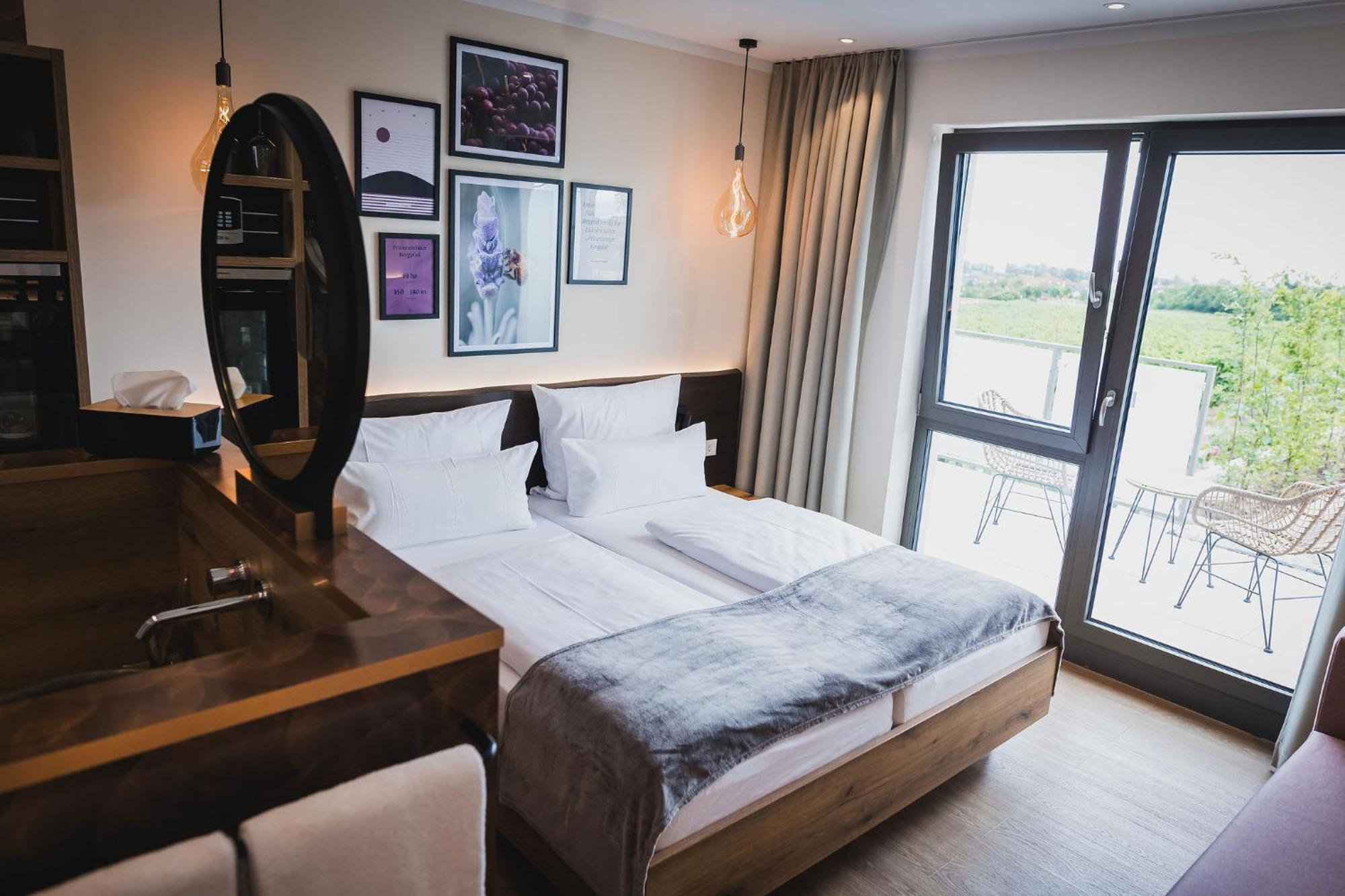 Weinzuhause Hotel-Restaurant-Vinothek Mommenheim Екстер'єр фото