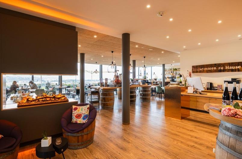 Weinzuhause Hotel-Restaurant-Vinothek Mommenheim Екстер'єр фото