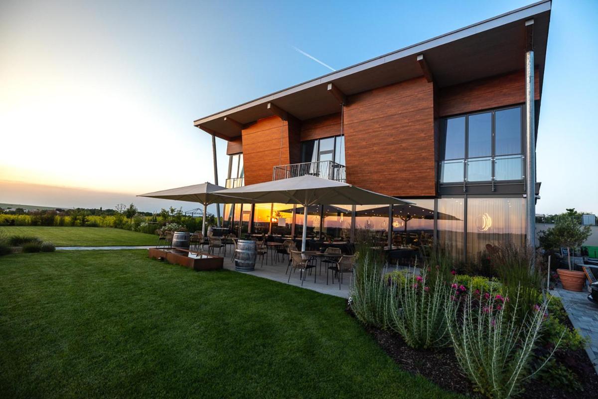 Weinzuhause Hotel-Restaurant-Vinothek Mommenheim Екстер'єр фото